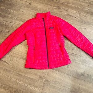 Patagonia Women's Bright Pink Puffer Jacket